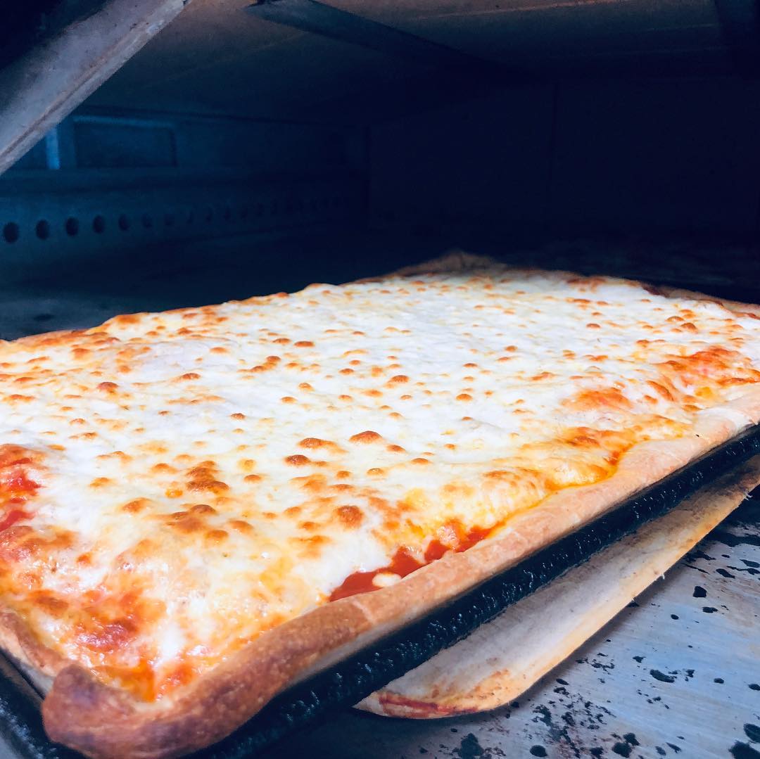 Hicksville Calda Pizza Italian Pizzeria & Restaurant